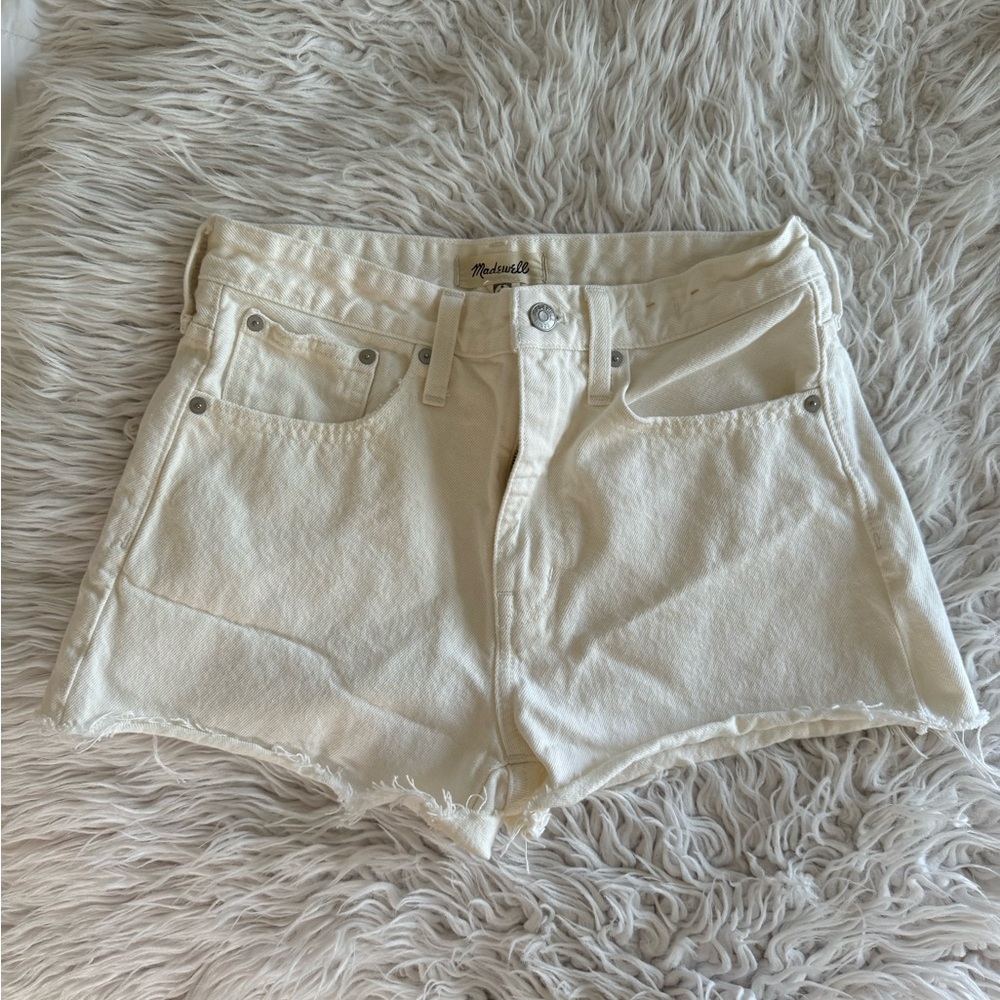 Maxwell Jean short